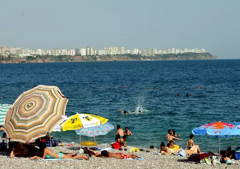 De când vor putea călători românii în Turcia. Țara a fost introdusă pe lista verde