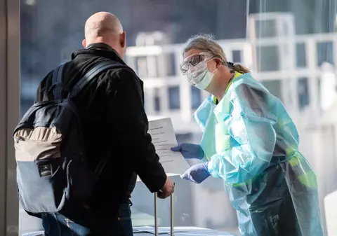 Hotel de carantină, focar de coronavirus în Australia. Angajații ar fi făcut sex cu persoanele aflate în izolare