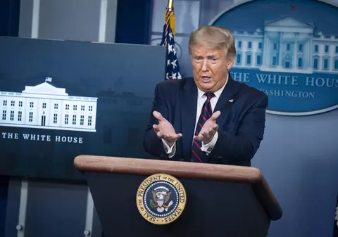 Facebook şi Twitter i-au șters lui Donald Trump o postare în care spunea despre copii că sunt „aproape imuni” la COVID-19