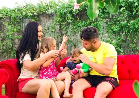 Gabriela Cristea și Tavi Clonda au sărbătorit 1 an de la căsătorie. „De data asta nu am mai ieșit la restaurant”