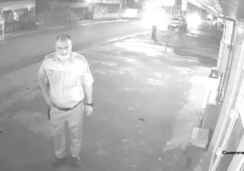 Klaus Iohannis, despre întâlnirea dintre şefii Poliţiei şi liderii clanului Duduianu: “I-am cerut explicaţii ministrului de interne”