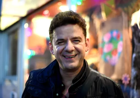 După două decenii pe scena Teatrului Bulandra, actorul Vlad Zamfirescu devine manager interimar, prin decizia Primăriei București