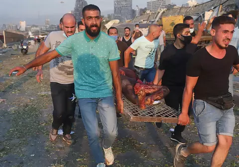 Exploziile de la Beirut. Ultimul bilanț al autorităților indică cel puțin 149 de morți și peste 5.000 de răniți