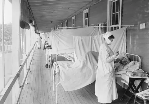 Cum s-a făcut școală în 1918, în timpul pandemiei de gripă spaniolă