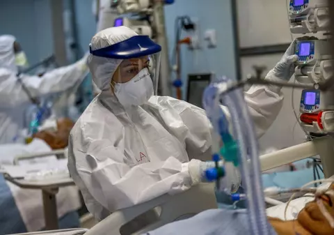 Un nou bilanț cu peste 1.300 de cazuri de COVID-19 în 24 de ore. 32 de oameni și-au pierdut viața