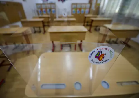 Ludovic Orban, despre începerea anului şcolar: Încercăm să reducem la maximum riscul de îmbolnăvire