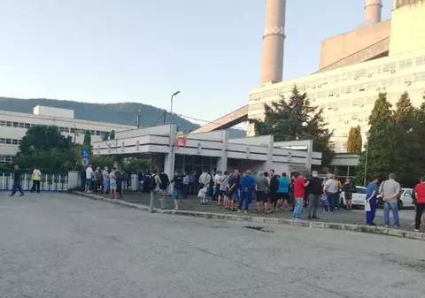 Protest spontan la termocentrala Mintia. Peste 140 de angajați refuză să lucreze