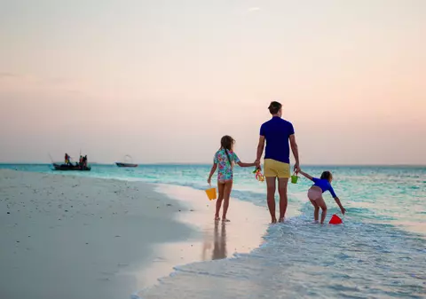 O zi pe Litoral cu copilul