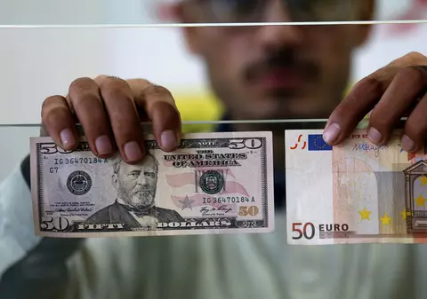 Curs BNR 13 august. Leul s-a apreciat în raport cu euro și cu dolarul american