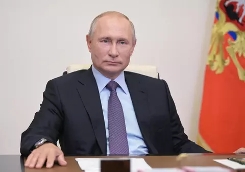 Vladimir Putin a decis să se vaccineze anti-COVID
