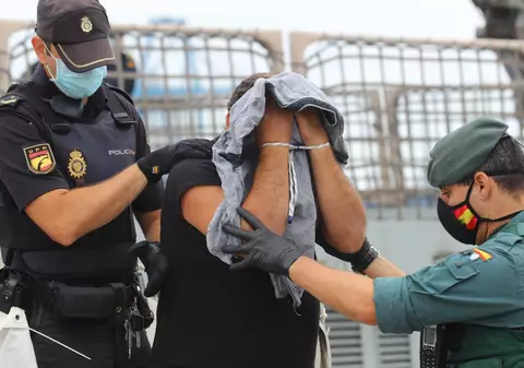 Crimă în Spania: Un român și-a omorât cu mai multe lovituri de cuțit fosta iubită, tot româncă, apoi s-a sinucis