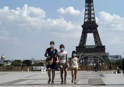 Franța înregistrează un număr fără precedent de cazuri noi de coronavirus: 8.975, în ultimele 24 de ore