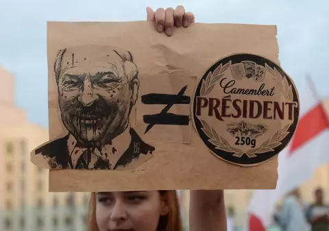 UE nu recunoaște rezultatele alegerilor din Belarus: „Nu au fost libere și nici corecte”. Lukașenko ordonă reprimarea manifestațiilor