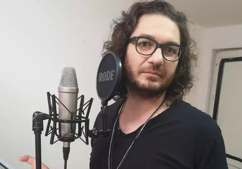 Florin Dumitrescu a înregistrat prima piesă. Juratul de la Antena 1 vrea să marcheze lansarea sezonului 8 Chefi la Cuțite