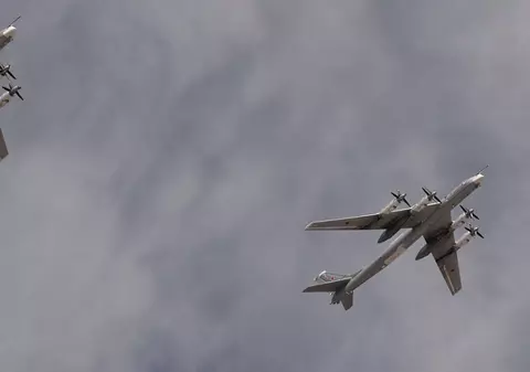 Două avioane de luptă rusești, interceptate în largul coastei scoțiene