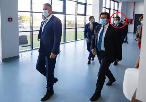 Președintele CJ Timiș a fost depistat cu COVID-19, la trei zile după ce s-a întâlnit cu Klaus Iohannis și cu Nicolae Robu, la un eveniment oficial