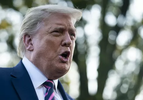 Donald Trump refuză să accepte transferul pașnic al puterii, dacă pierde alegerile prezidențiale