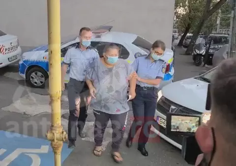 Femeia din Bucureşti care şi-a bătut fetiţa de 5 ani, reţinută de poliţişti