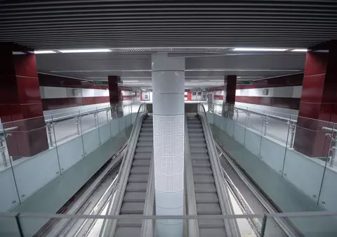 Metroul din Drumul Taberei se deschide marți pentru călători, după șase ani de întârzieri! Anunțul, făcut de ministrul transporturilor