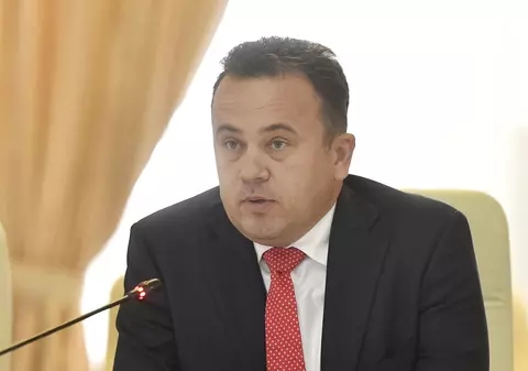 Liviu Pop, despre sistemul hibrid: "Învățământul din România nu e pregătit pentru așa ceva". Argumentele fostului ministru al educației