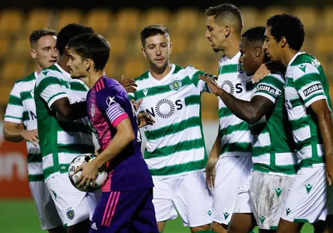 Alarmă la Sporting Lisabona. Echipa portugheză a înregistrat zece cazuri de COVID-19, printre care și antrenorul Ruben Amorim