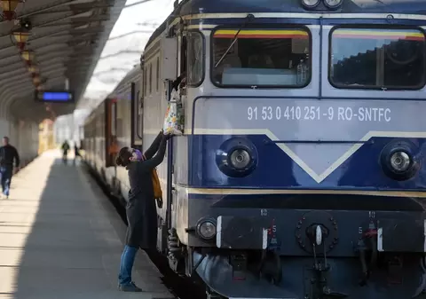 Timpul de călătorie cu trenul a crescut pe ruta București-Timișoara. Trenurile fac mai multe ore pe drum decât cele din 1939