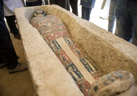 27 de sicrie vechi de 2.500 de ani, descoperite în ultimele două săptămâni în Egipt