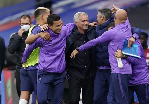 FCSB, CFR Cluj și FC Botoșani și-au aflat adversarele din turul 3 preliminar din Liga Europa. Celebrul Mourinho ar putea veni în Moldova