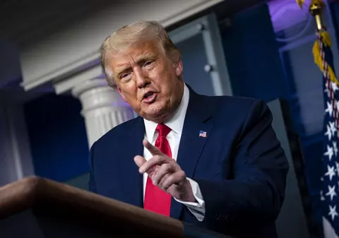 Donald Trump își contrazice experții în sănătate privind termenul la care va fi gata vaccinul anti-COVID: “Suntem la câteva săptămâni distanță de a-l avea”