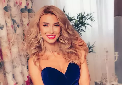 Andreea Bălan și-a făcut o intervenție estetică, iar fanii au observat imediat schimbarea. Cum arată artista acum