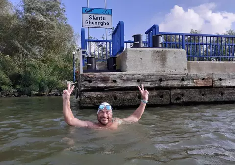 Avram Iancu a înotat peste 70 de kilometri în Delta Dunării. În cât timp a străbătut bibliotecarul Canalul Sfântul Gheorghe