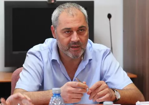 Șase ani de închisoare pentru fostul șef al Casei de Sănătate Constanța. A luat mită peste 100.000 de euro