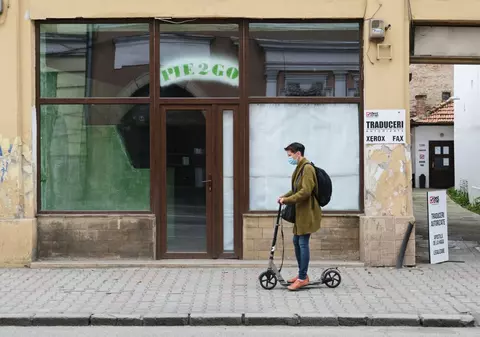 Clujul intră în scenariul roșu după ce rata de infectare a depășit 3 la mia de locuitori. Noile restricții anunțate de CJSU