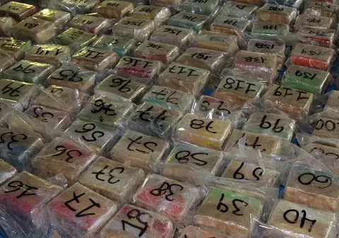 Captură-record în Paraguay. Poliția a confiscat un transport de cocaină care valorează 500 de milioane de dolari