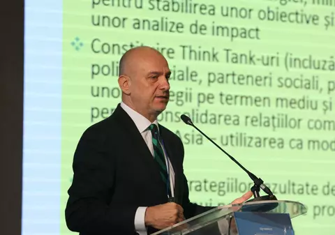 Adriana Nedelea LA FIX | Liderul sindical Dumitru Costin, despre riscurile pentru părinții care stau acasă cu copiii care învață online: "Este posibil să apară și abuzuri din partea angajatorilor"