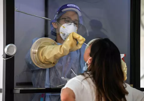Studiu: 86 % dintre persoanele depistate cu coronavirus nu prezentau simptome asociate Covid-19
