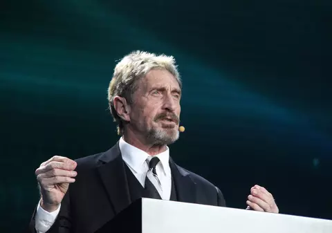John McAfee, fondatorul primului software antivirus, a fost arestat în Spania pentru publicitate mascată și evaziune fiscală