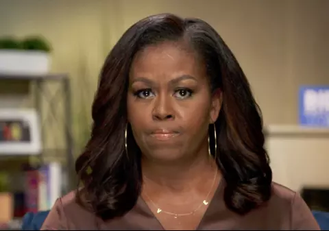 Michelle Obama susține că Donald Trump este un președinte "rasist", care răspândește "frica"