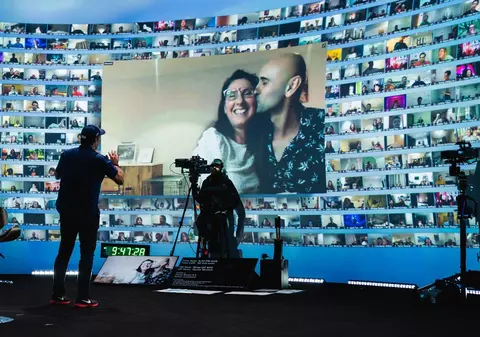 Cum se vor organiza petrecerile de Crăciun ale companiilor în 2020? Concerte, numere de stand-up sau seri tematice, toate online