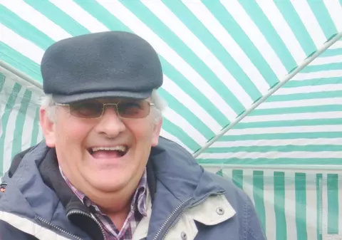 Primarul localității prahovene Brebu, Adrian Ungureanu, înregistrat în timp ce îi înjura pe localnici. “Sunt trunchiate. Merg în instanță ”