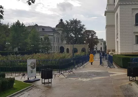 Mitropolia Moldovei cere ca pelerinii din alte orașe să poată veni în Iași. „S-a ajuns să fie mai mulți reprezentanți ai forțelor de ordine decât închinători”