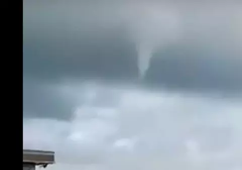 VIDEO | Fenomen spectaculos, filmat de câțiva martori, pe țărmul din Eforie Sud