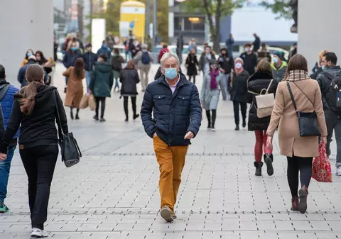 Un sondaj arată că aproape o treime dintre germani spun că nu se vor vaccina împotriva COVID-19