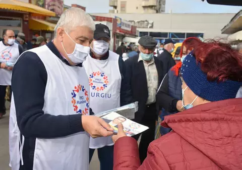 Fostul primar din Giurgiu, obligat să-i plătească daune unei vânzătoare de ceaune. I-a refuzat o cerere zicând că „nu facem țigănie”