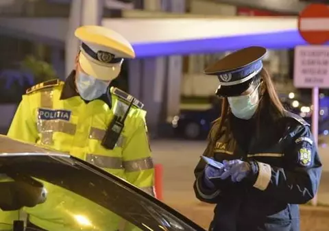 Poliţiştii au dat amenzi de aproape 2,2 milioane de lei de Revelion