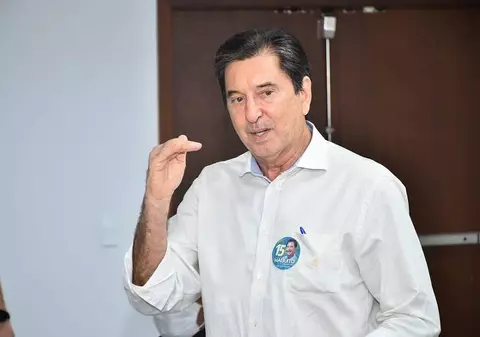 Un politician aflat în comă indusă din cauza COVID-19 a fost ales primar într-un oraș brazilian. Opoziția l-a declarat mort