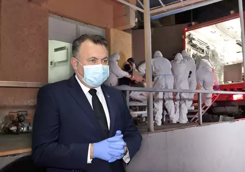 „Suntem toți vinovați”, spune Nelu Tătaru. Mai puțin pentru numirile politice din Sănătate și Educație﻿