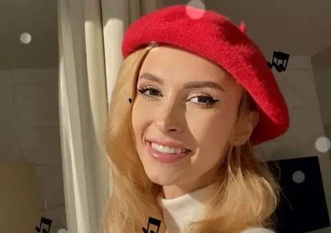 Andreea Bălan a fost externată după 6 zile de spitalizare. Cum se simte artista. “M-au ajutat enorm”