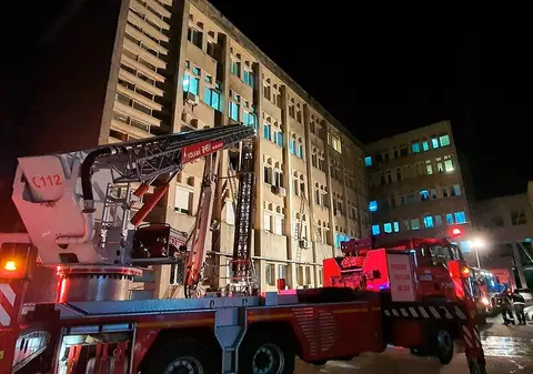 Ultimul supraviețuitor al incendiului de la Piatra Neamț a fost mutat de la ATI. Care e starea lui