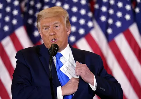 Cum contraatacă Donald Trump pe toate planurile pentru a bloca victoria lui Joe Biden în mai multe state-cheie